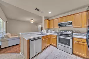 605 E Ross St, Rockwall, TX 75087 - Photo 8