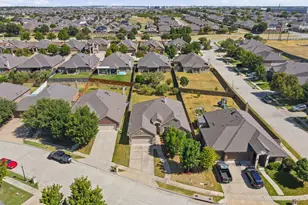2333 Los Olivos Ln, Fort Worth, TX 76131 - Photo 32