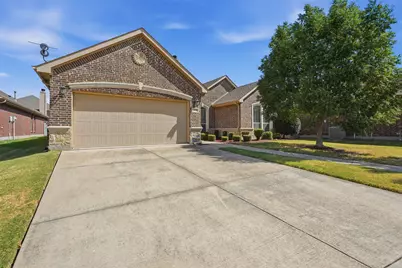 2333 Los Olivos Lane, Fort Worth, TX 76131 - Photo 2