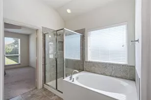 2333 Los Olivos Ln, Fort Worth, TX 76131 - Photo 24