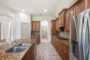 2333 Los Olivos Ln, Fort Worth, TX 76131 - Photo 12