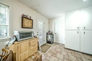 1202 Driftwood Dr, Euless, TX 76040 - Photo 8