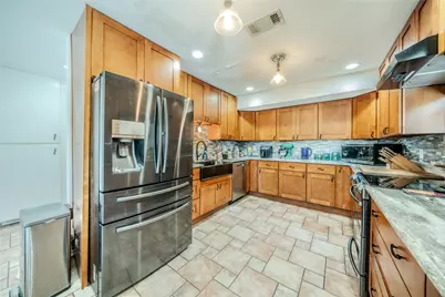 1202 Driftwood Drive, Euless, TX 76040 - Photo 6