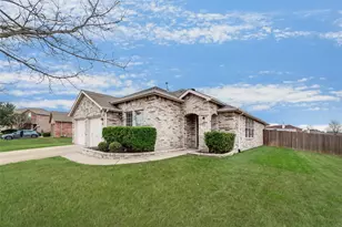 206 Spruce Trail, Forney, TX 75126 - Photo 2