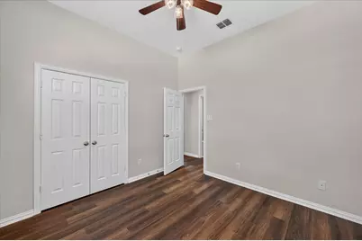 10307 Perkins Drive, Irving, TX 75063 - Photo 22