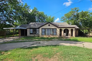 401 E Pine St, Edgewood, TX 75117 - Photo 1