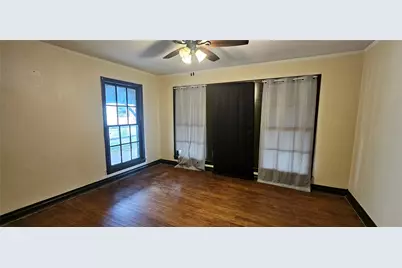 401 E Pine Street, Edgewood, TX 75117 - Photo 10