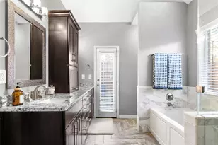 5205 W Plano Pkwy, Plano, TX 75093 - Photo 12