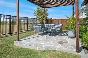 1737 Clem Castle Dr, Carrollton, TX 75010 - Photo 30
