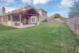 909 Blanco Ln, McKinney, TX 75071 - Photo 2