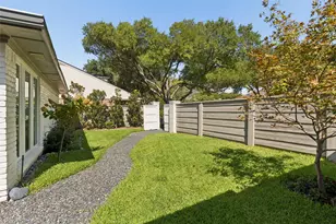 1321 Chesterton Dr, Richardson, TX 75080 - Photo 6