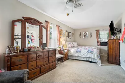 3802 Yellowstone Street, Irving, TX 75062 - Photo 12