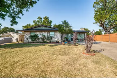 3802 Yellowstone Street, Irving, TX 75062 - Photo 1