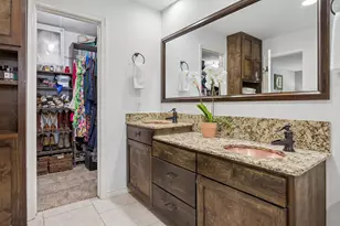 9435 Hunters Creek Dr, Dallas, TX 75243 - Photo 24