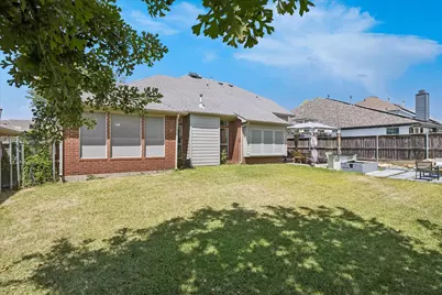 5948 Hillview Drive, Watauga, TX 76148 - Photo 22