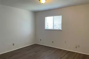 7533 Parkwood Ln, Fort Worth, TX 76133 - Photo 12