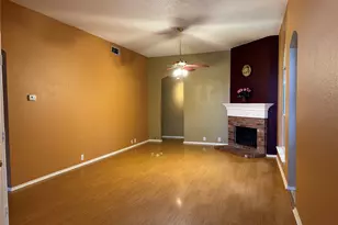1236 Quaker Ln, Lewisville, TX 75077 - Photo 8