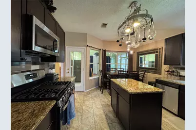 1236 Quaker Lane, Lewisville, TX 75077 - Photo 6