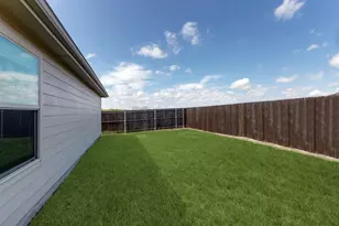 2413 Russell St, Crandall, TX 75114 - Photo 2