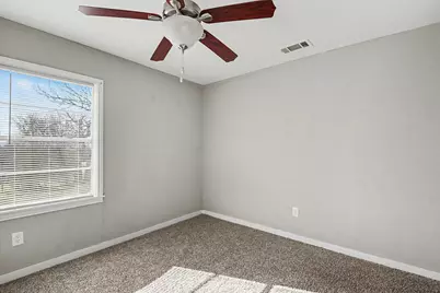 5129 Penrod Court, River Oaks, TX 76114 - Photo 18