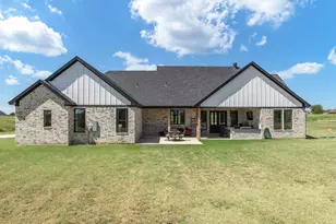 220 High Pt Dr, Hillsboro, TX 76645 - Photo 38