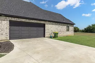 220 High Pt Dr, Hillsboro, TX 76645 - Photo 34