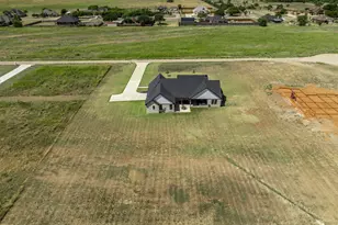 220 High Pt Dr, Hillsboro, TX 76645 - Photo 36