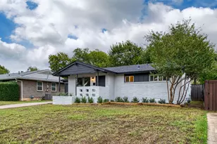 416 Myrtle Dr, Hurst, TX 76053 - Photo 2