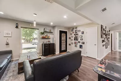 17628 Medina Drive, Dallas, TX 75287 - Photo 4