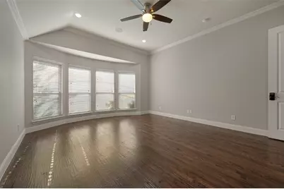 12908 Holbrook Drive, Farmers Branch, TX 75234 - Photo 8