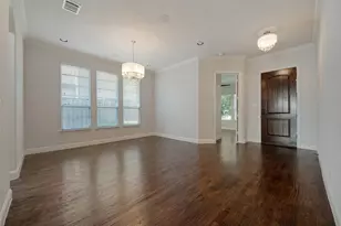12908 Holbrook Dr, Farmers Branch, TX 75234 - Photo 4
