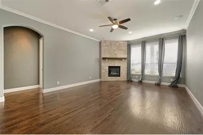 12908 Holbrook Drive, Farmers Branch, TX 75234 - Photo 10