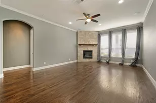 12908 Holbrook Dr, Farmers Branch, TX 75234 - Photo 10
