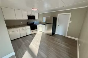 5345 Brown Ln, Fort Worth, TX 76140 - Photo 2