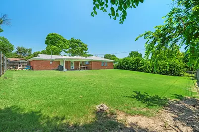 8037 Pinewood Drive, Benbrook, TX 76116 - Photo 24