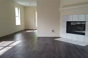 4451 Posada Dr, Dallas, TX 75211 - Photo 2