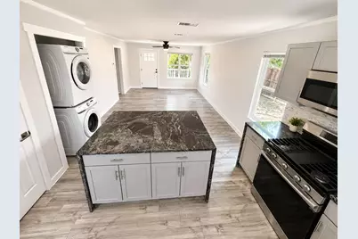 903 Moore Street, McKinney, TX 75069 - Photo 10