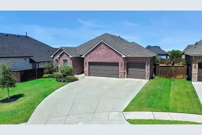 1004 Calumet Court, Roanoke, TX 76262 - Photo 2
