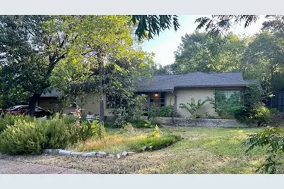 1058 N Buckner Boulevard, Dallas, TX 75218 - Photo 1