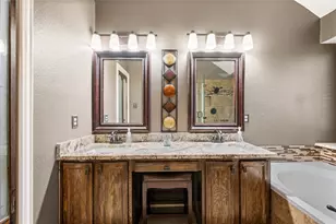 2212 Pinto Ln, Lewisville, TX 75067 - Photo 18