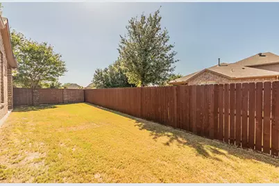 401 Middleton Drive, Roanoke, TX 76262 - Photo 30