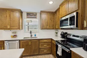 205 Altom Rd, Springtown, TX 76082 - Photo 12
