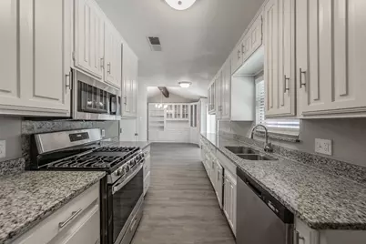 1546 Oakbrook Street, Lancaster, TX 75134 - Photo 16