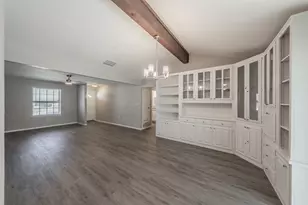 1546 Oakbrook St, Lancaster, TX 75134 - Photo 10