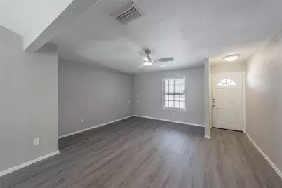 1546 Oakbrook Street, Lancaster, TX 75134 - Photo 6