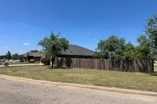 805 Wind Song, Stephenville, TX 76401 - Photo 32