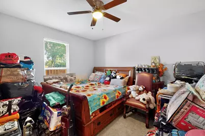 1901 Avenue E, Grand Prairie, TX 75051 - Photo 4