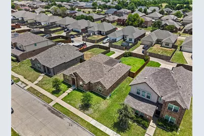 2038 Buttonwood Street, Lancaster, TX 75146 - Photo 28