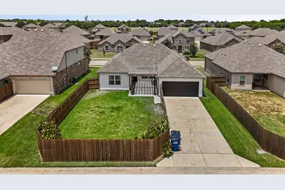 2038 Buttonwood Street, Lancaster, TX 75146 - Photo 30