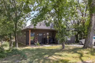 305 W Fifth St, Maypearl, TX 76064 - Photo 1